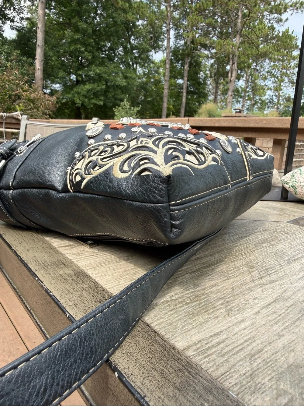 EUC Justin West concealed carry messenger purse Western Boho